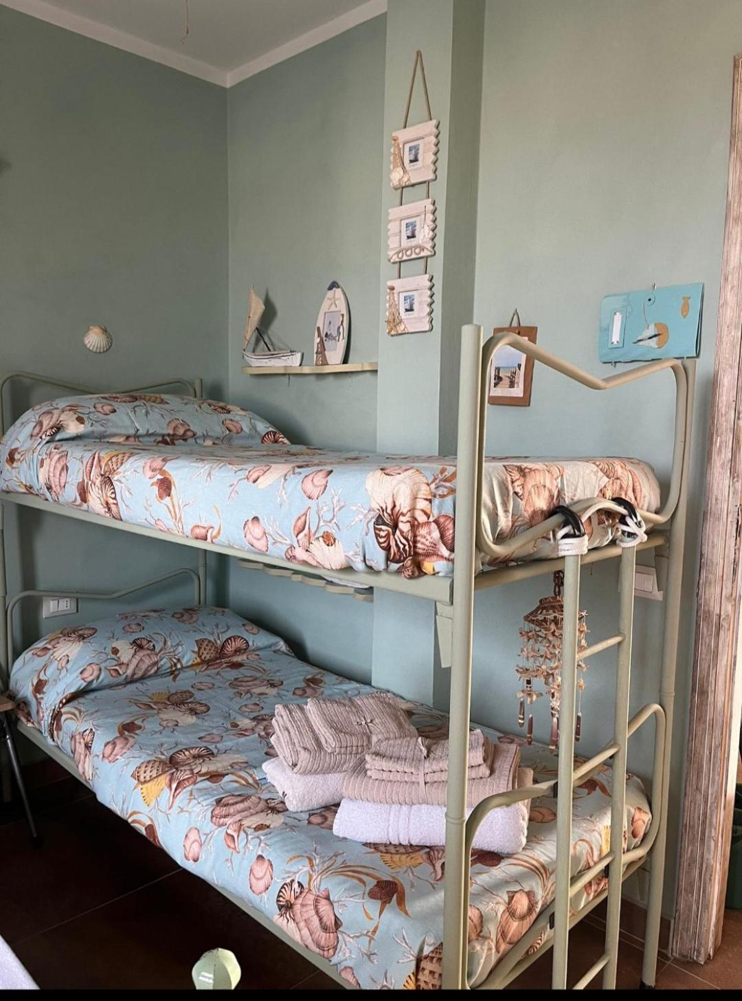Casa Vacanze Marina Di Pisa Catola Exteriör bild