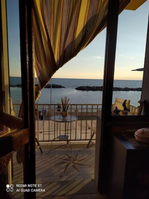 Casa Vacanze Marina Di Pisa Catola Exteriör bild