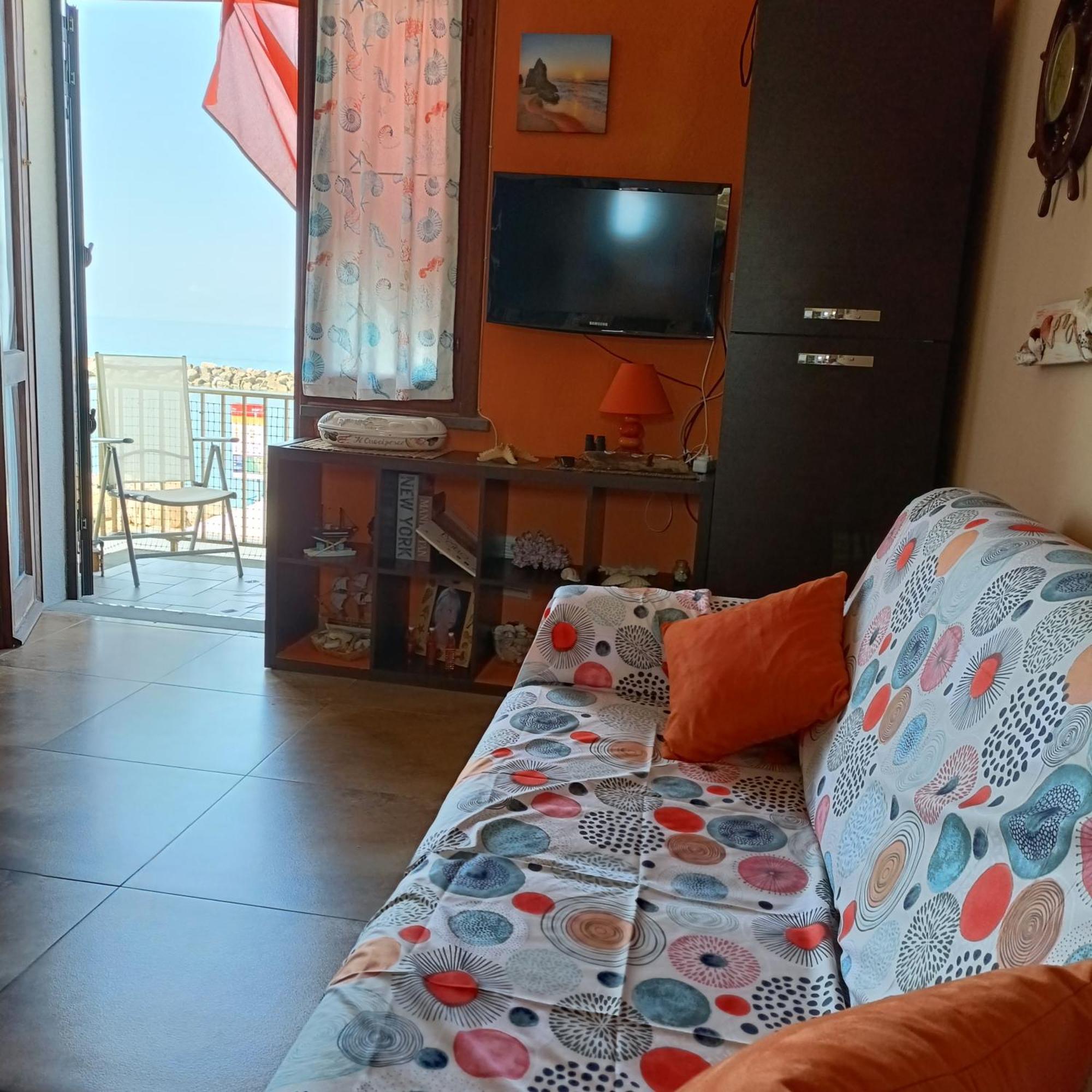Casa Vacanze Marina Di Pisa Catola Exteriör bild
